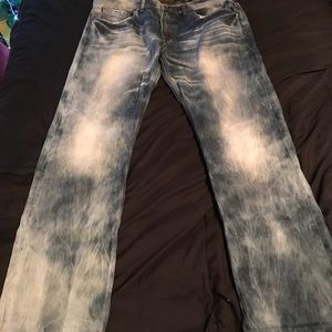 Akoo Jeans